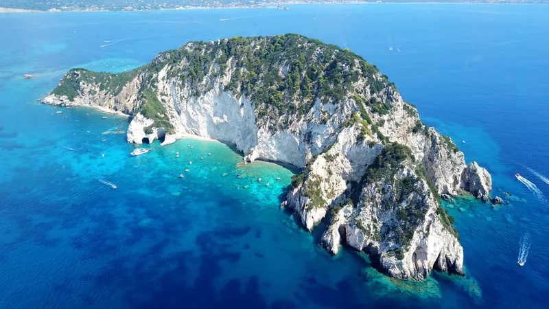 Turtle Spotting Tour with local guides brothers Dimitri & Pantelis in Zakynthos Marine Park
