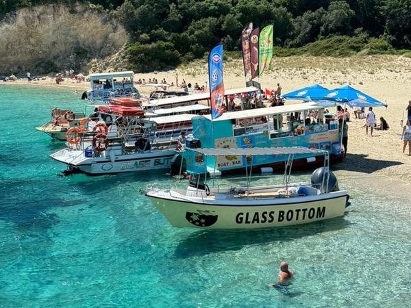 Zakynthos West Coast Boat Tour with Shipwreck Beach, Mizithres & Turtle Spotting