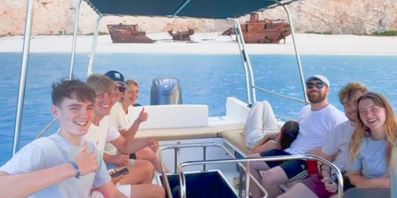 Zakynthos West Coast Boat Tour with Shipwreck Beach, Mizithres & Turtle Spotting